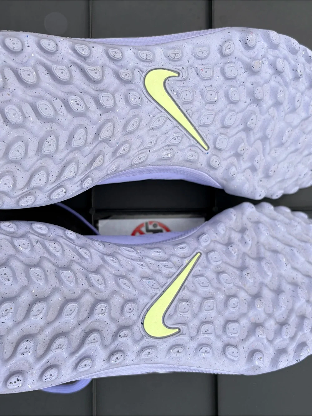 Nike United Phantom Luna 2 Academy Turf